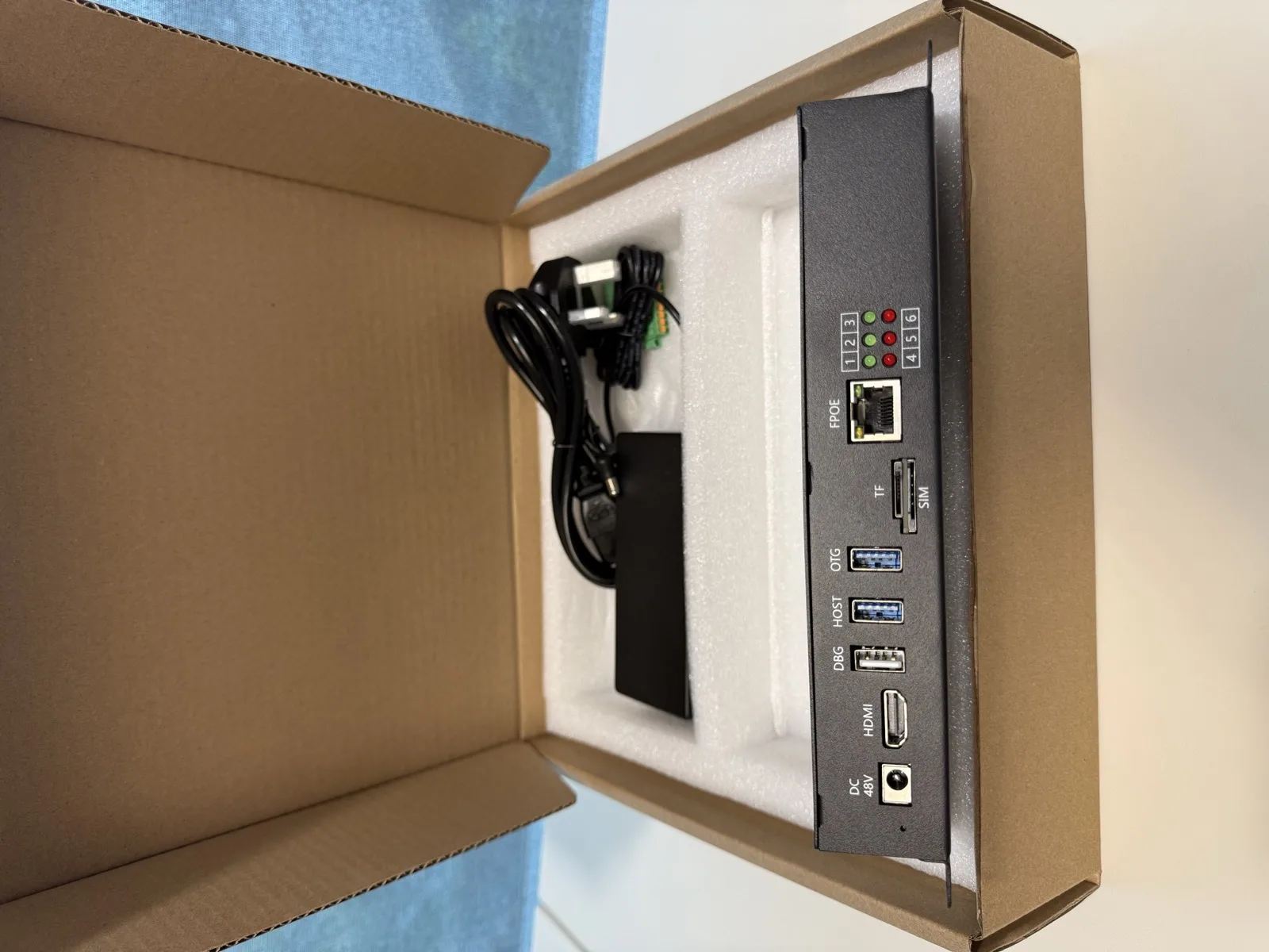 LBB — LBB400 Packaging